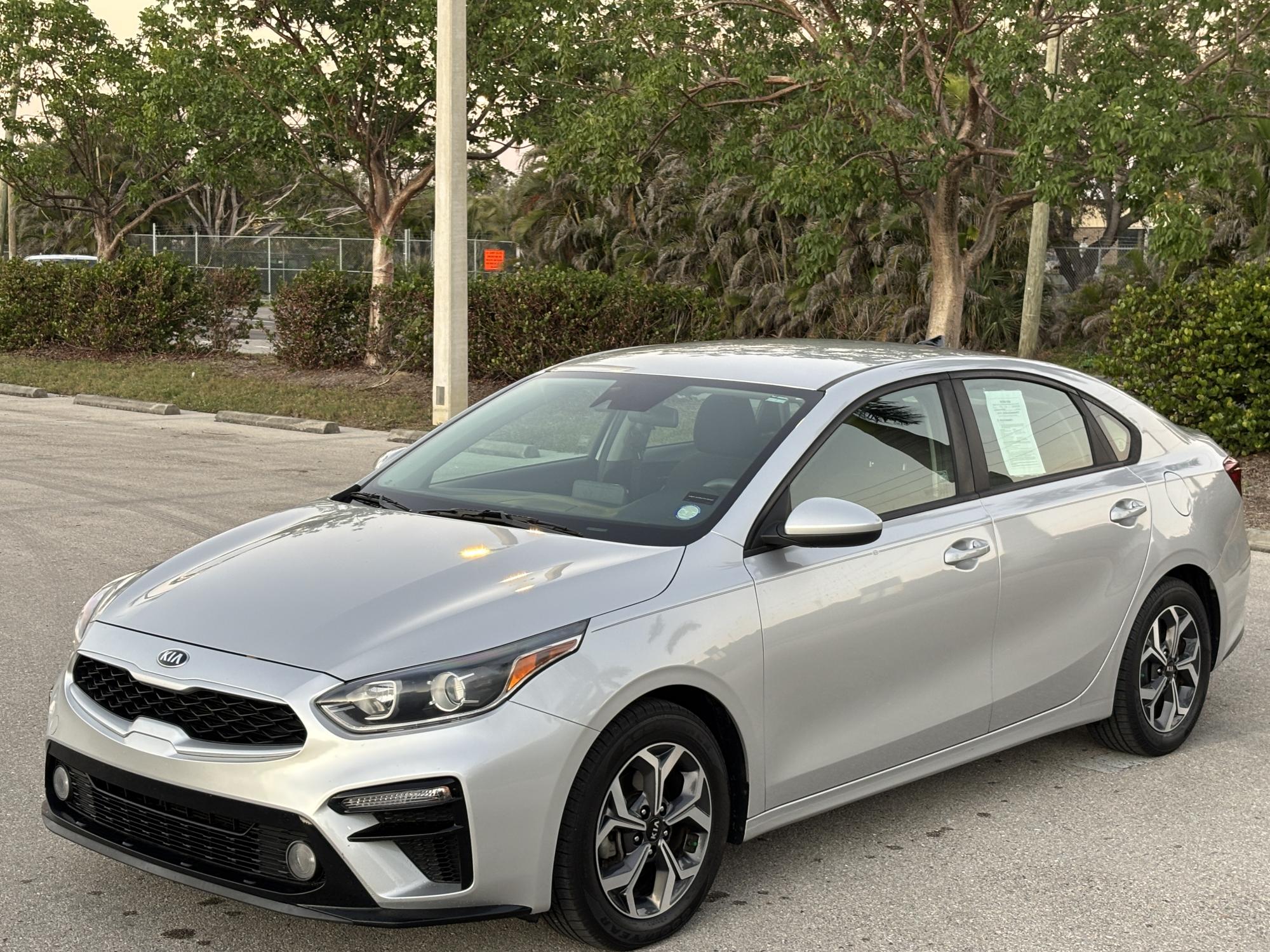 photo of 2020 Kia Forte FE 6M