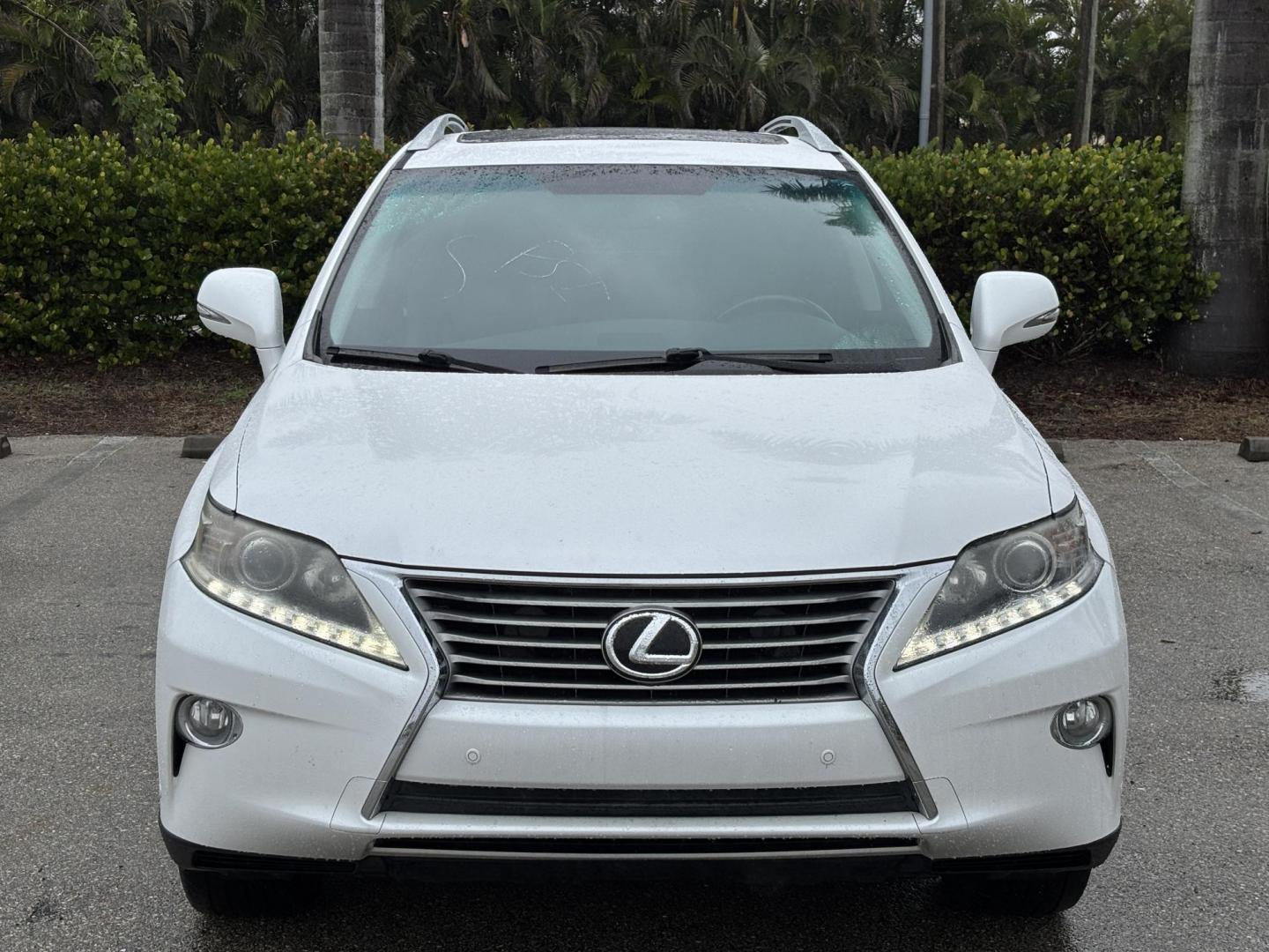 2014 WHITE /BLACK Lexus RX 350 FWD (2T2ZK1BA9EC) with an 3.5L V6 DOHC 24V engine, 5-Speed Automatic transmission, located at 11170 Summerlin Square Dr., Fort Myers Beach, FL, 33931, (239) 999-7777, 26.493546, -81.941628 - 2 Owner - Photo#1