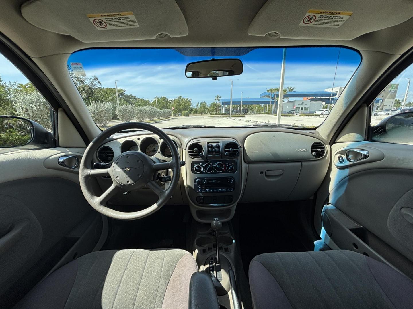 2005 GOLD CHRYSLER PT CRUISER TOURING (3C4FY58B85T) with an 2.4L engine, Automatic transmission, located at 11170 Summerlin Square Dr., Fort Myers Beach, FL, 33931, (239) 999-7777, 26.493546, -81.941628 - Photo#8