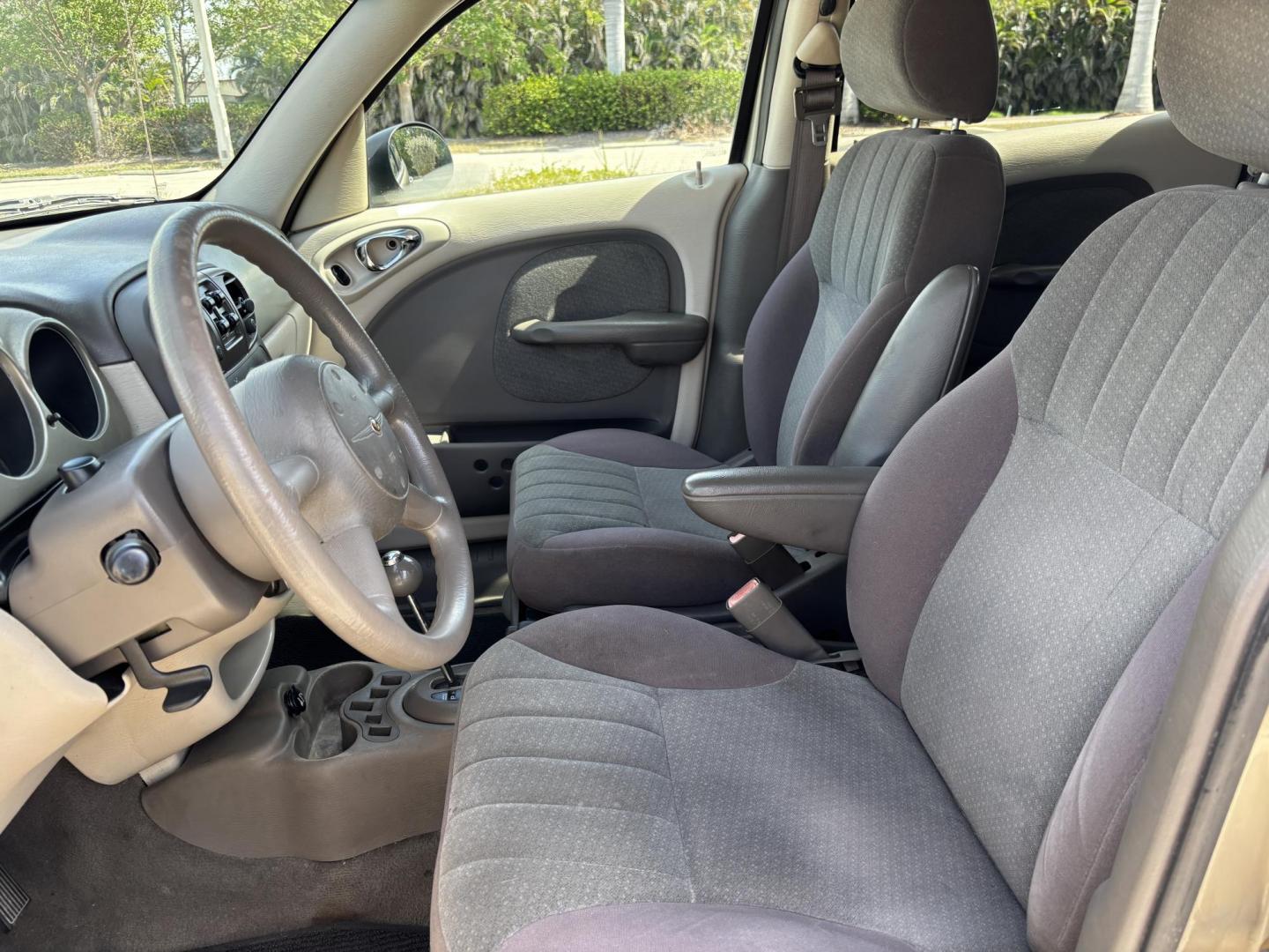 2005 GOLD CHRYSLER PT CRUISER TOURING (3C4FY58B85T) with an 2.4L engine, Automatic transmission, located at 11170 Summerlin Square Dr., Fort Myers Beach, FL, 33931, (239) 999-7777, 26.493546, -81.941628 - Photo#9