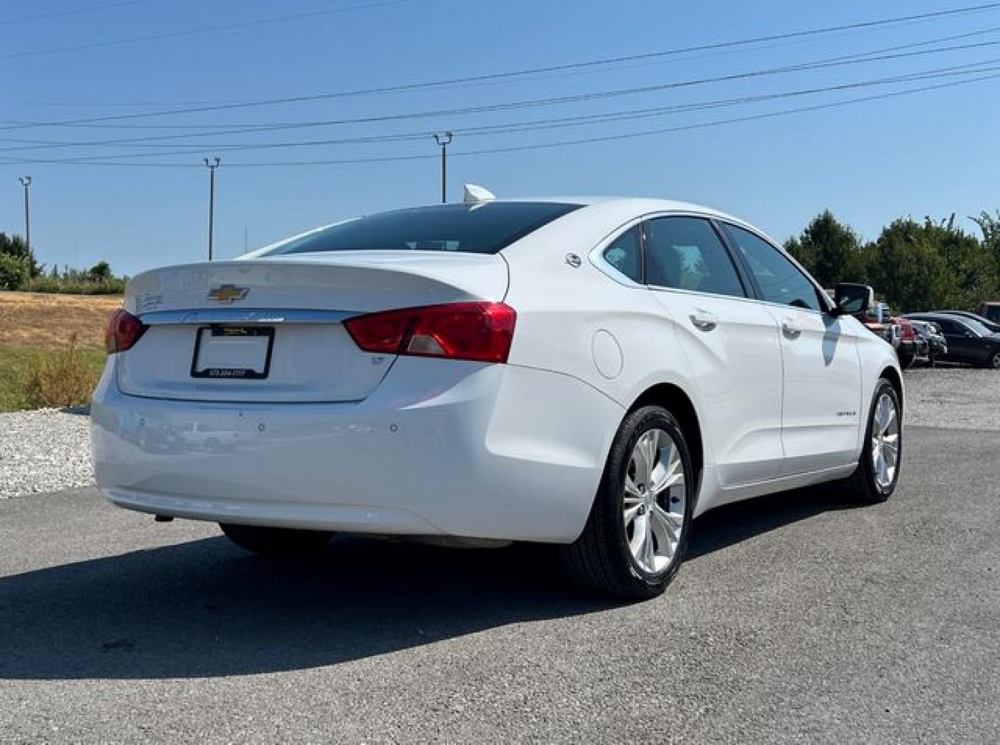 2015 WHITE /Black Leather/Cloth CHEVROLET IMPALA LT (2G1115SL9F9) with an 2.5L engine, Automatic transmission, located at 11100 Summerlin Square Dr., Fort Myers Beach, FL, 33931, (239) 999-7777, 26.493452, -81.938683 - Photo#6