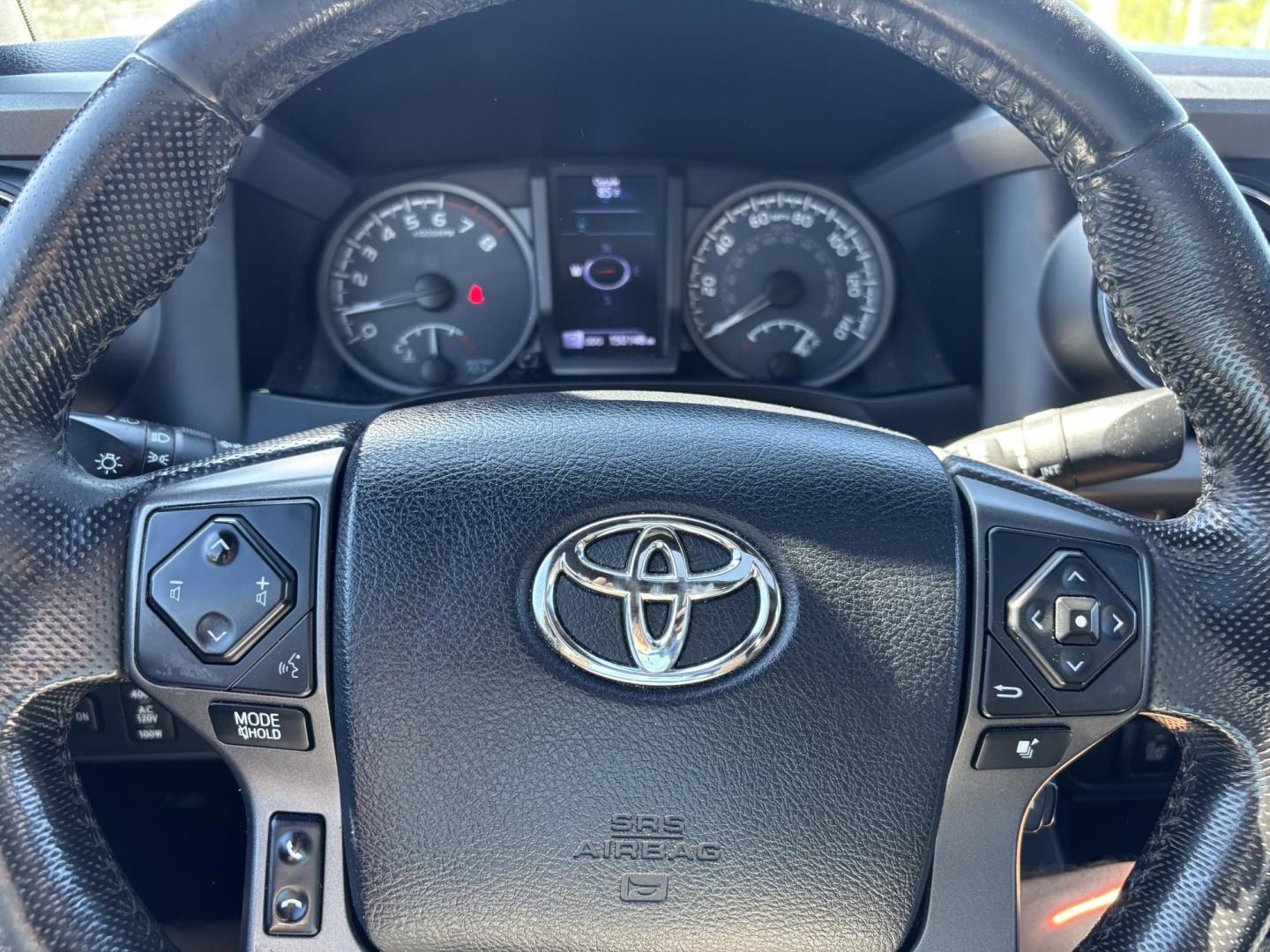 2016 WHITE TOYOTA TACOMA DOUBLE CAB (3TMAZ5CN2GM) with an 3.5L engine, Automatic transmission, located at 11170 Summerlin Square Dr., Fort Myers Beach, FL, 33931, (239) 999-7777, 26.493546, -81.941628 - Photo#14