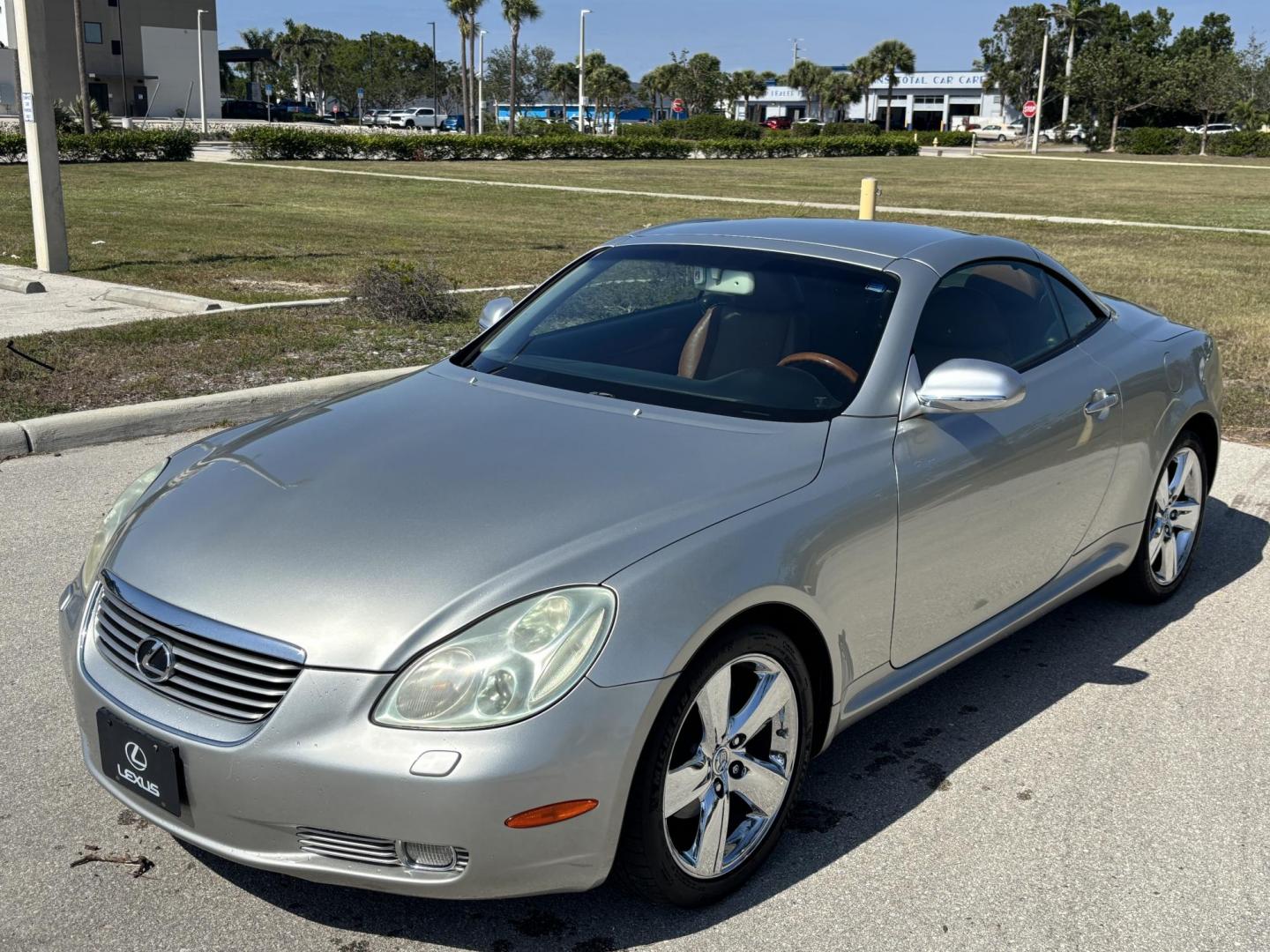 2002 SILVER /BROWN Lexus SC 430 Convertible (JTHFN48Y820) with an 4.3L V8 DOHC 32V engine, 5-Speed Automatic Overdrive transmission, located at 11170 Summerlin Square Dr., Fort Myers Beach, FL, 33931, (239) 999-7777, 26.493546, -81.941628 - Photo#0