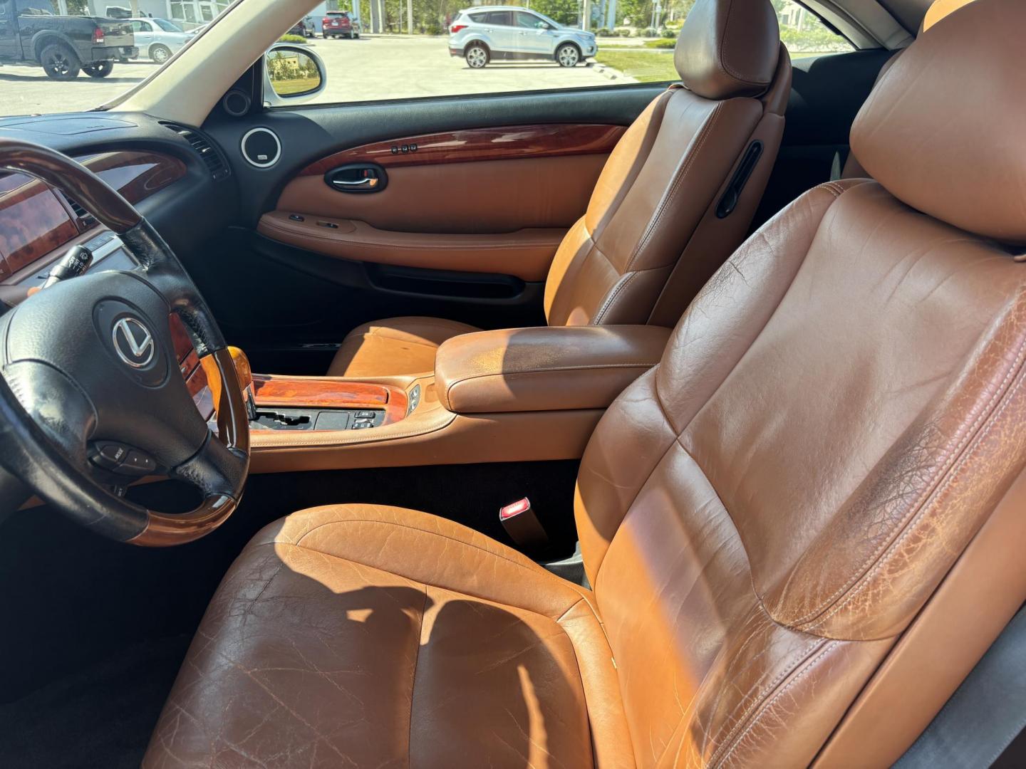 2002 SILVER /BROWN Lexus SC 430 Convertible (JTHFN48Y820) with an 4.3L V8 DOHC 32V engine, 5-Speed Automatic Overdrive transmission, located at 11170 Summerlin Square Dr., Fort Myers Beach, FL, 33931, (239) 999-7777, 26.493546, -81.941628 - Photo#14