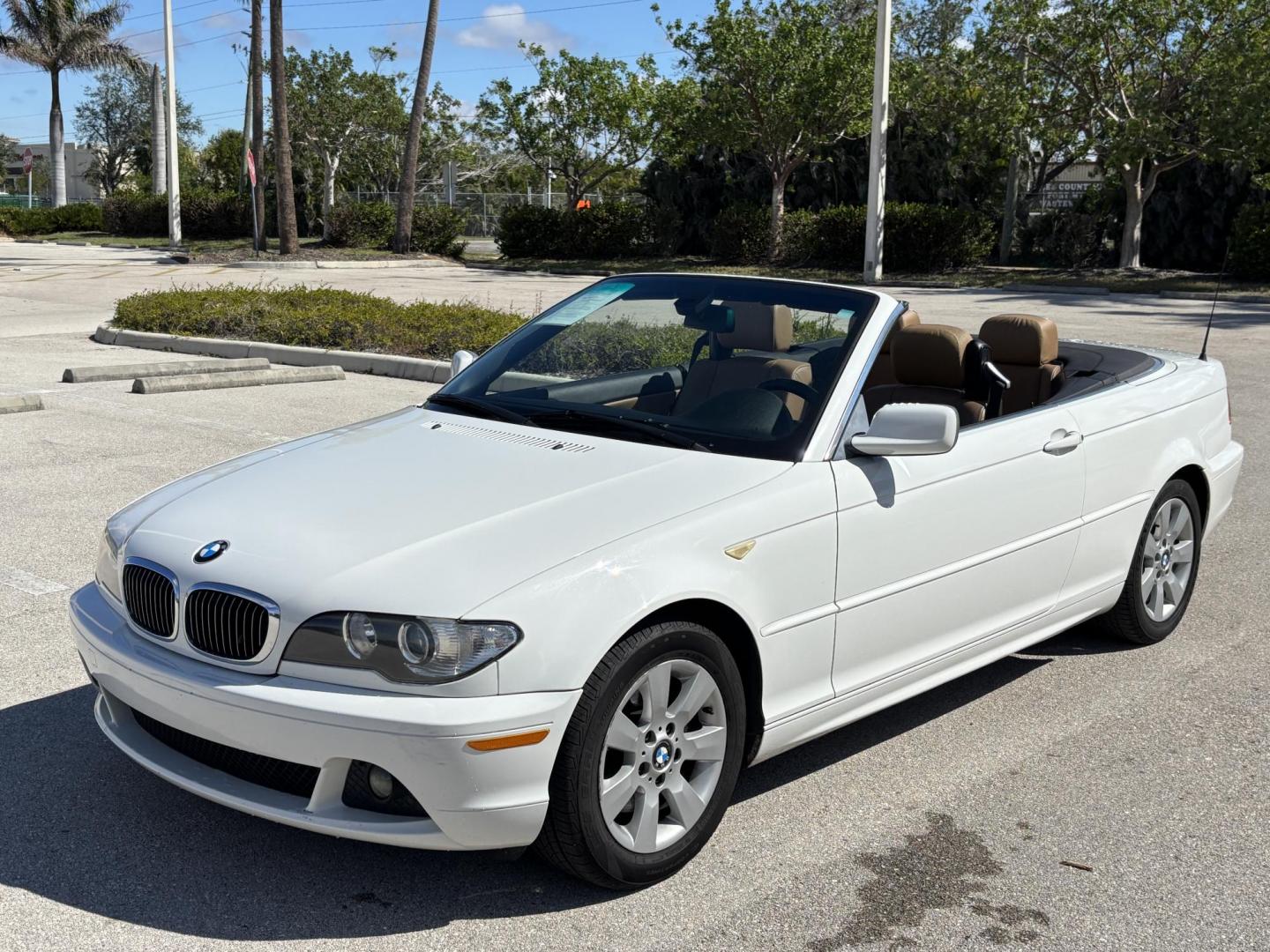 2006 WHITE BMW 325 CI (WBABW33426P) with an 2.5L engine, Automatic transmission, located at 11170 Summerlin Square Dr., Fort Myers Beach, FL, 33931, (239) 999-7777, 26.493546, -81.941628 - Photo#0