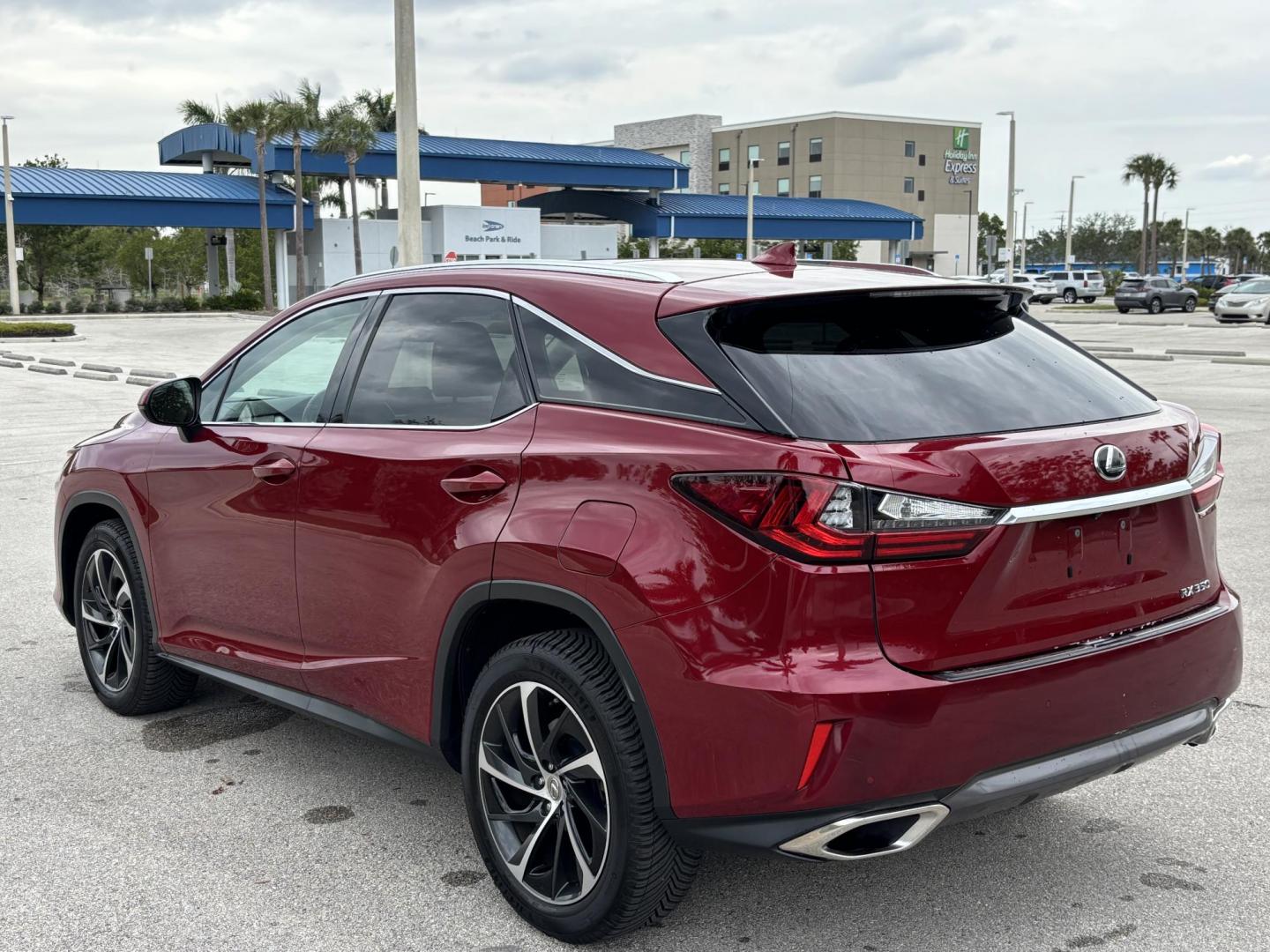 2016 RED /TAN LEXUS RX 350 (2T2ZZMCA4GC) with an 3.5L engine, Automatic transmission, located at 11170 Summerlin Square Dr., Fort Myers Beach, FL, 33931, (239) 999-7777, 26.493546, -81.941628 - 2 Owner No Damage, No Accident Carfax Florida Owned Clean Title - Photo#6